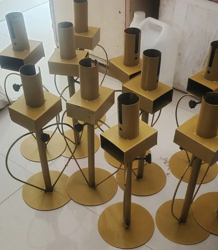 Pairo Stands 